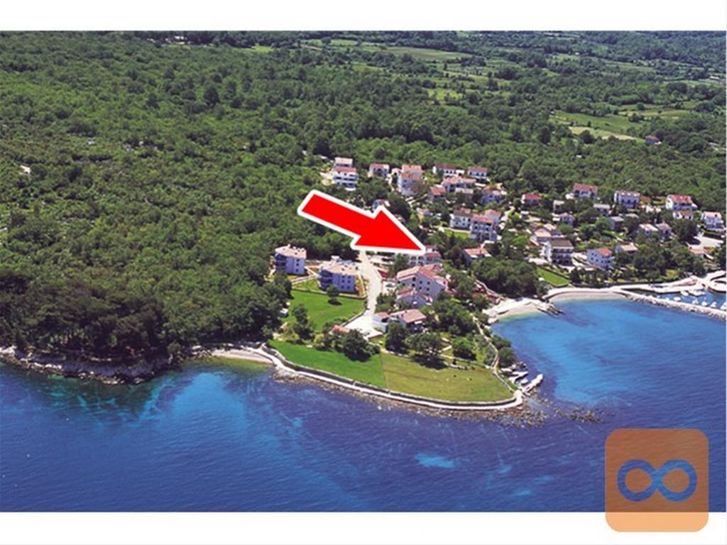 Maestral Apartments Малинска Екстериор снимка